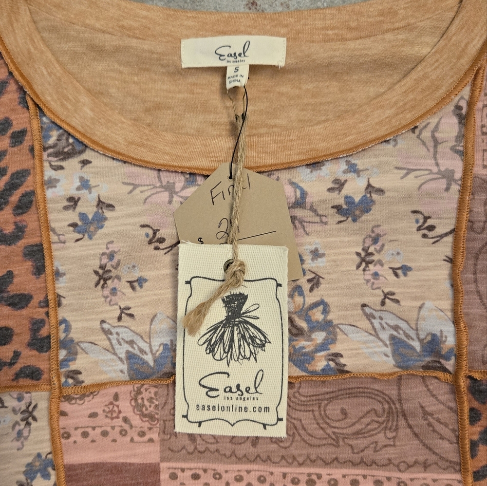 Easel Patchwork Floral Top